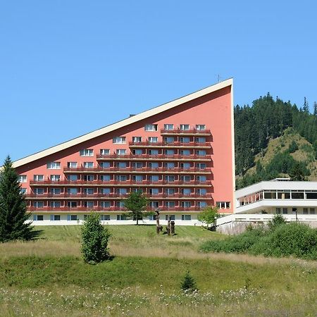 Hotel Sorea Maj Liptovský Ján Extérieur photo