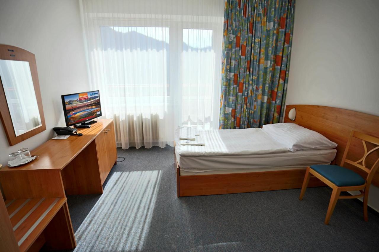 Hotel Sorea Maj Liptovský Ján Extérieur photo